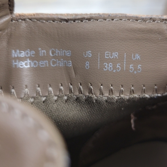 ASOS Call It Spring Gunson Faux Leather Ankle Zip Boots Women's 8 Two-Tone Beige - Picture 11 of 11